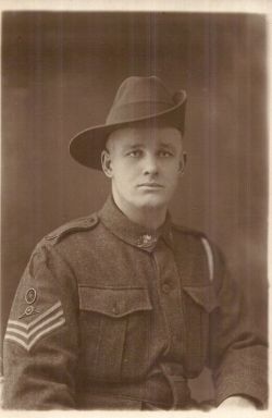 Archibald Robb uniform hat.jpg